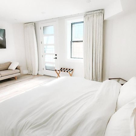 Private Modern Luxury Suite In Historic Stone Home Washington Exteriör bild